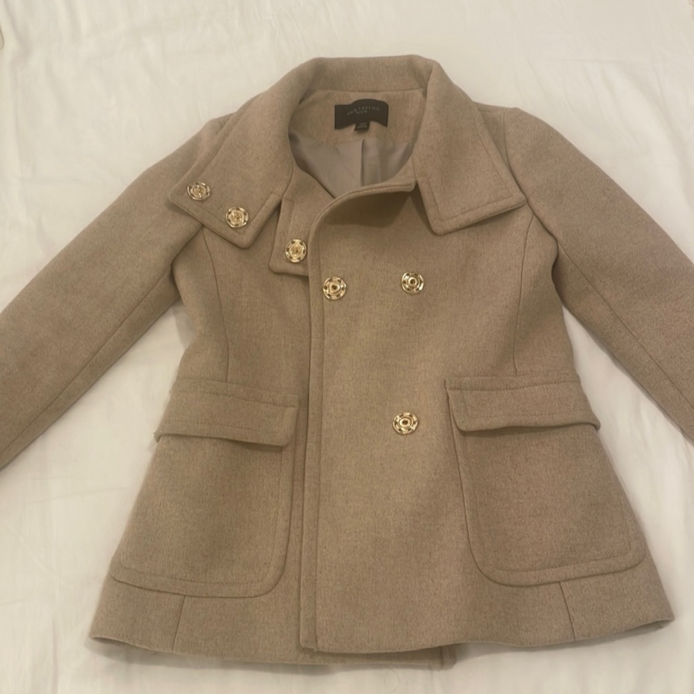 Ann Taylor oatmeal peacoat in excellent condition! Gold button detailing.